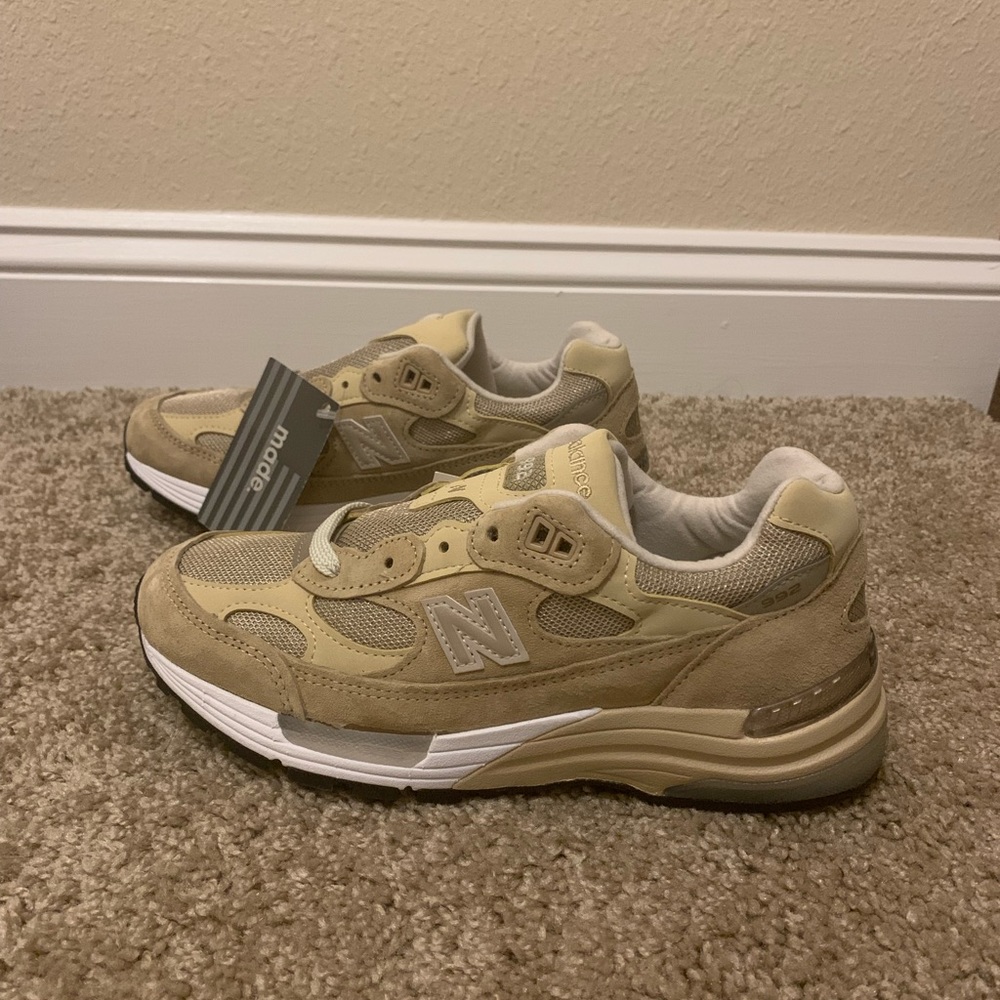 New Balance 992 USA Sneakers